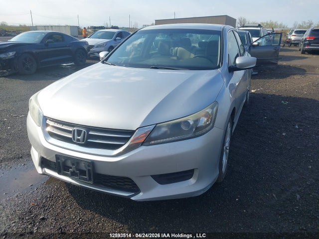 Продаж на аукціоні авто 2015 Honda Accord, vin: 1HGCR2F30FA806604, номер лоту: 12593514