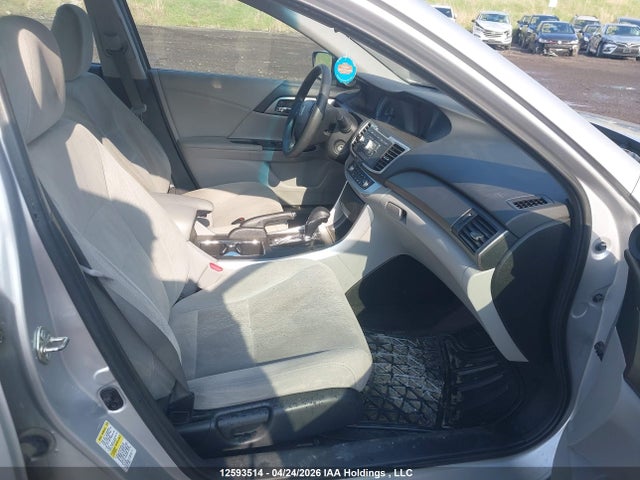 Продаж на аукціоні авто 2015 Honda Accord, vin: 1HGCR2F30FA806604, номер лоту: 12593514