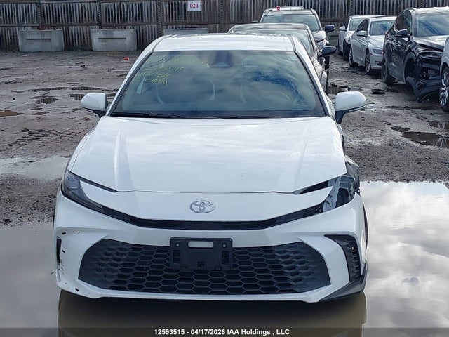 2026 Toyota Camry Hybrid Se Fwd მანქანა იყიდება აუქციონზე, vin: 4T1DAACK9TU243588, აუქციონის ნომერი: 12593515