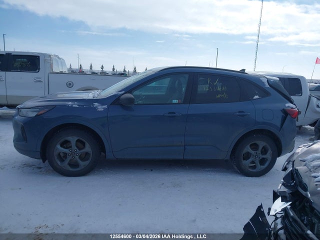 Продаж на аукціоні авто 2023 Ford Escape St-line, vin: 1FMCU9MN3PUA18485, номер лоту: 12554600