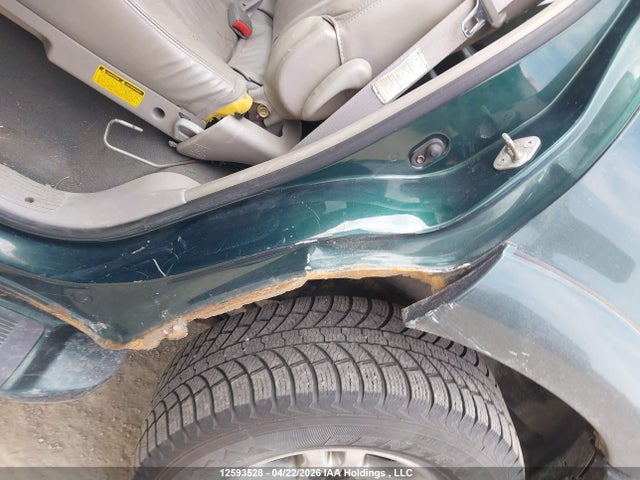 Продажа на аукционе авто 2003 Toyota Sequoia Limited, vin: 5TDBT48A13S142640, номер лота: 12593528
