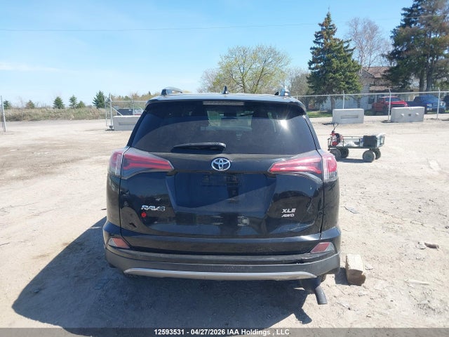 12593531 :رقم المزاد ، 2T3RFREV4HW620808 vin ، 2017 Toyota Rav4 مزاد بيع