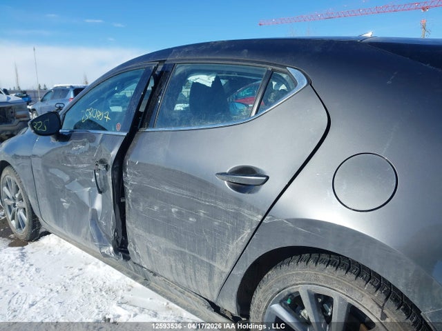 Продажа на аукционе авто 2023 Mazda Mazda3 Gt, vin: JM1BPBMM7P1622998, номер лота: 12593536