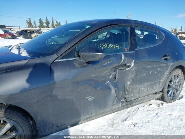 Продажа на аукционе авто 2023 Mazda Mazda3 Gt, vin: JM1BPBMM7P1622998, номер лота: 12593536