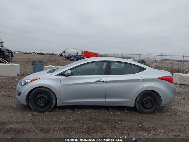Продажа на аукционе авто 2013 Hyundai Elantra Gls/limited, vin: 5NPDH4AE1DH259083, номер лота: 12580815