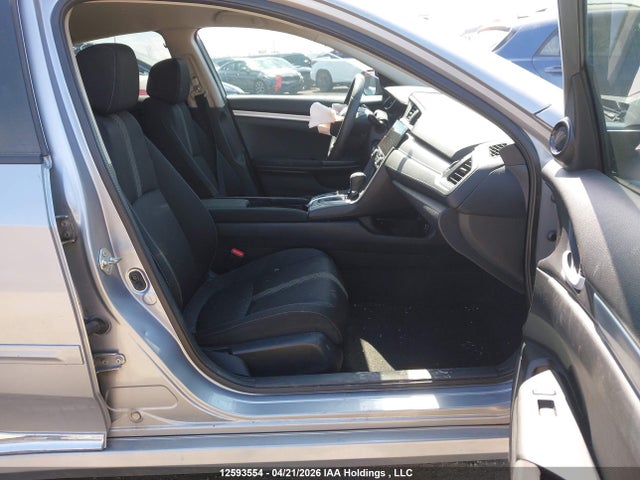 12593554 :رقم المزاد ، 2HGFC2F55GH001698 vin ، 2016 Honda Civic Sedan مزاد بيع