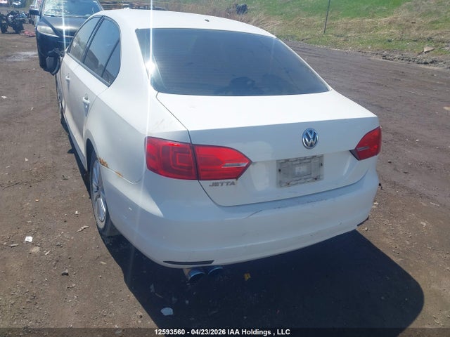 12593560 :رقم المزاد ، 3VWBK7AJ4BM077096 vin ، 2011 Volkswagen Jetta Se مزاد بيع