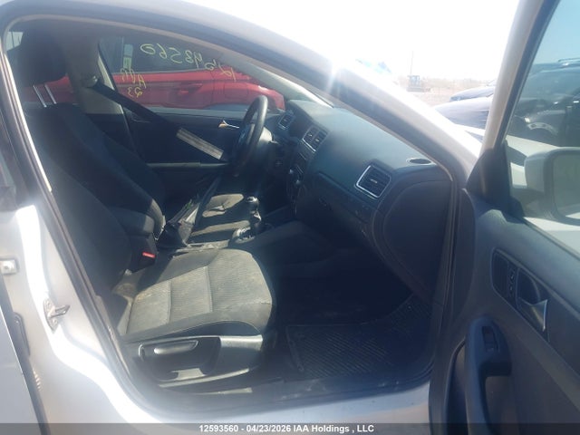 12593560 :رقم المزاد ، 3VWBK7AJ4BM077096 vin ، 2011 Volkswagen Jetta Se مزاد بيع