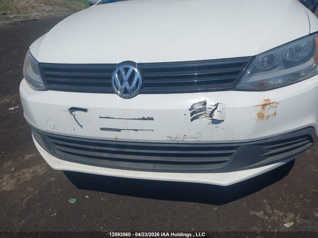 12593560 :رقم المزاد ، 3VWBK7AJ4BM077096 vin ، 2011 Volkswagen Jetta Se مزاد بيع