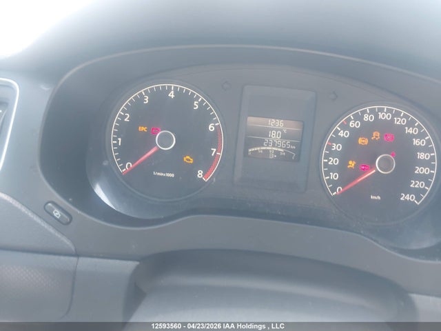 12593560 :رقم المزاد ، 3VWBK7AJ4BM077096 vin ، 2011 Volkswagen Jetta Se مزاد بيع