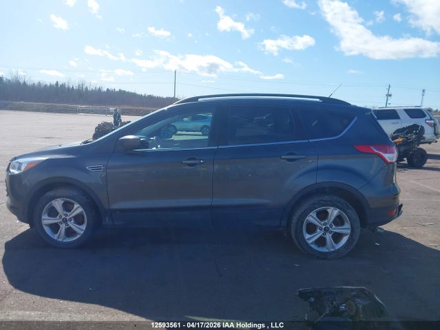 1FMCU9G93GUB41816 Ford ESCAPE SE