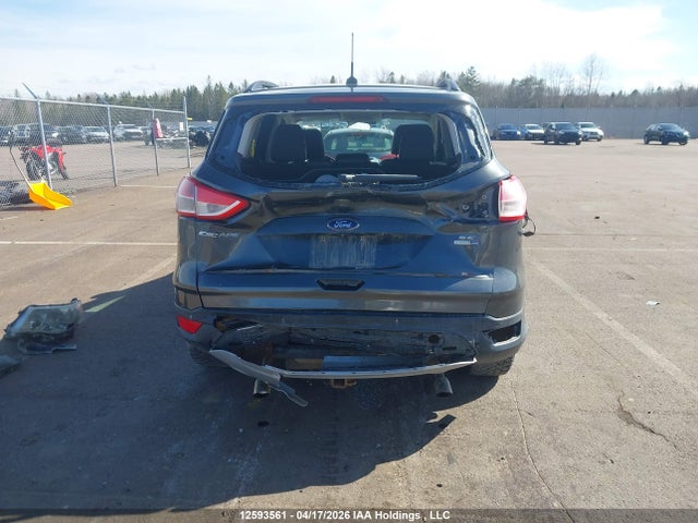 1FMCU9G93GUB41816 Ford ESCAPE SE