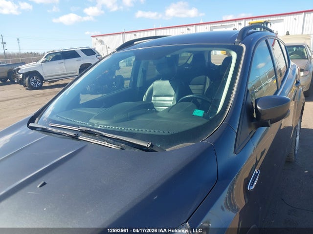 1FMCU9G93GUB41816 Ford ESCAPE SE