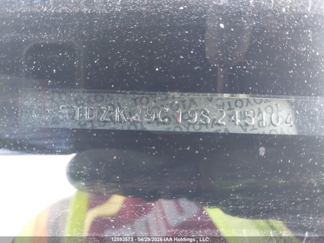 2009 Toyota Sienna Ce მანქანა იყიდება აუქციონზე, vin: 5TDZK29C19S245104, აუქციონის ნომერი: 12593573