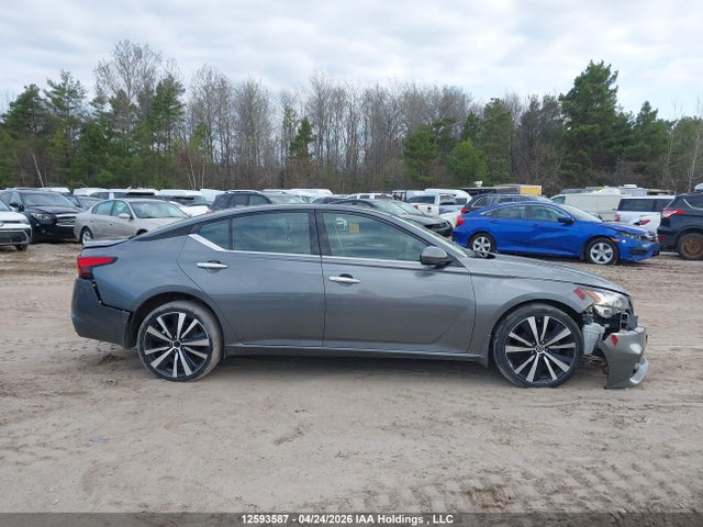 Nissan Altima Platinum 2022 1N4BL4FW6NN395000 Image 14