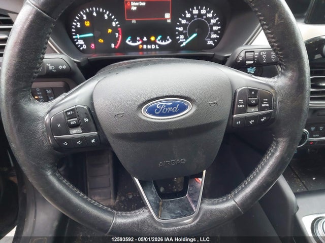 1FMCU9H6XLUB21075 Ford ESCAPE SEL