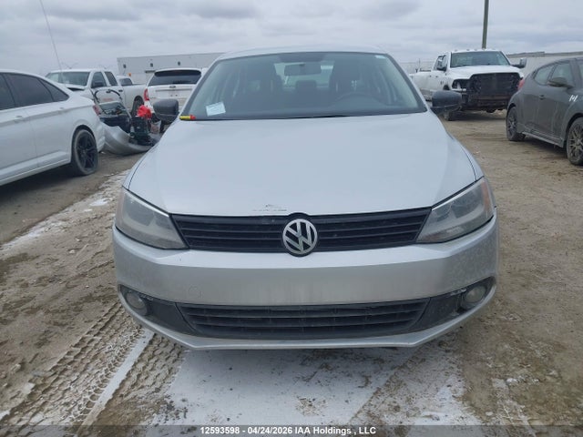 12593598 :رقم المزاد ، 3VW2K7AJ3DM448624 vin ، 2013 Volkswagen Jetta 2.0l Trendline/2.0l Trendline+ مزاد بيع
