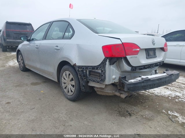 12593598 :رقم المزاد ، 3VW2K7AJ3DM448624 vin ، 2013 Volkswagen Jetta 2.0l Trendline/2.0l Trendline+ مزاد بيع