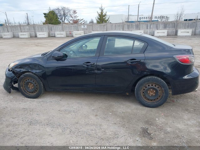 12593615 :رقم المزاد ، JM1BL1UF1D1801542 vin ، 2013 Mazda Mazda3 Gx مزاد بيع