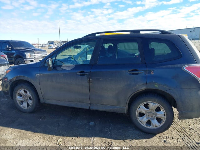12593616 :رقم المزاد ، JF2SJEBC8JH443267 vin ، 2018 Subaru Forester 2.5i مزاد بيع