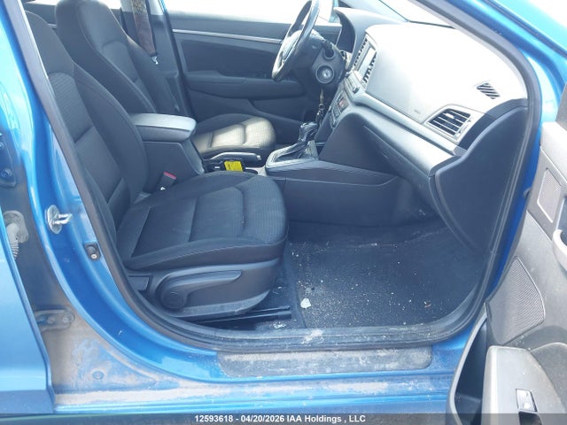 KMHD84LF1HU135831 Hyundai ELANTRA GL