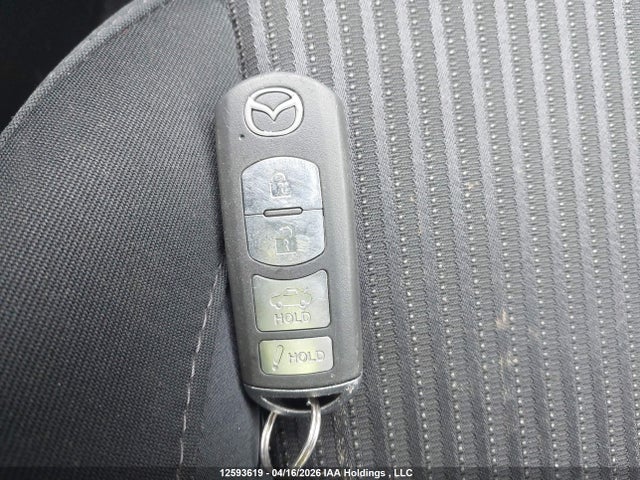 3MZBM1V77GM264135 Mazda Mazda3 Gs