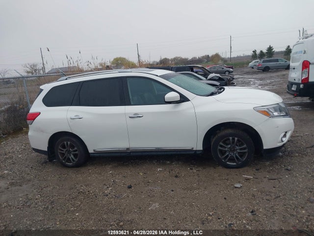 12593621 :رقم المزاد ، 5N1AR2MM7EC667801 vin ، 2014 Nissan Pathfinder مزاد بيع
