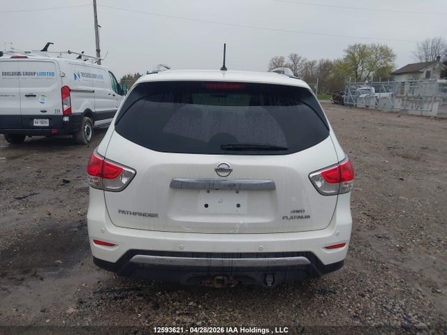 12593621 :رقم المزاد ، 5N1AR2MM7EC667801 vin ، 2014 Nissan Pathfinder مزاد بيع