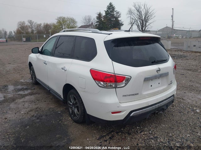 12593621 :رقم المزاد ، 5N1AR2MM7EC667801 vin ، 2014 Nissan Pathfinder مزاد بيع