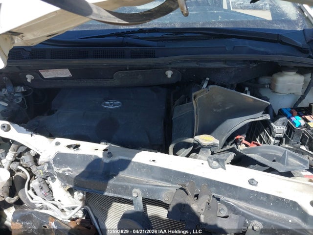 5TDDK3DC2FS096950 Toyota Sienna Xle 7 Passenger
