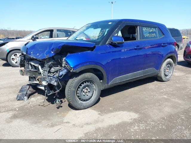 Продажа на аукционе авто 2022 Hyundai Venue Essential Auto Ivt, vin: KMHRB8A37NU191209, номер лота: 12593631