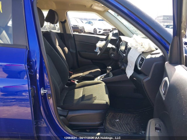 Продажа на аукционе авто 2022 Hyundai Venue Essential Auto Ivt, vin: KMHRB8A37NU191209, номер лота: 12593631