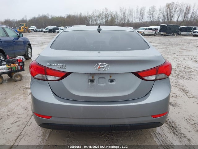 Продаж на аукціоні авто 2015 Hyundai Elantra Se/sport/limited, vin: KMHDH4AE6FU343498, номер лоту: 12593666