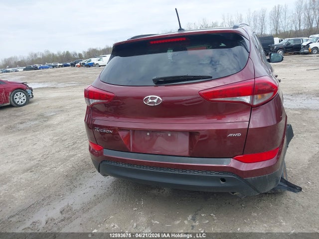 KM8J3CA43HU317222 Hyundai TUCSON SE