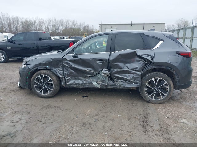 2022 Mazda Cx-5 Premium მანქანა იყიდება აუქციონზე, vin: JM3KFBDM4N1521246, აუქციონის ნომერი: 12593682