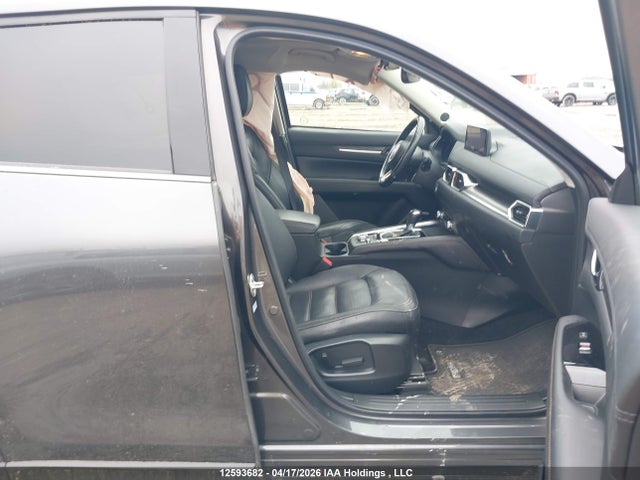 2022 Mazda Cx-5 Premium მანქანა იყიდება აუქციონზე, vin: JM3KFBDM4N1521246, აუქციონის ნომერი: 12593682