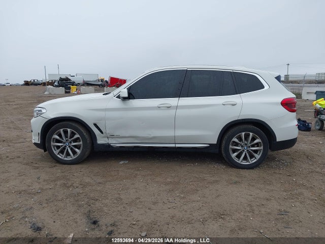5UXTR9C58JLC79942 BMW X3 Xdrive30i