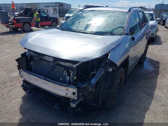 Toyota Rav4 Xle 2022 2T3R1RFVXNC279182 Image 2