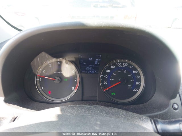 12593703 :رقم المزاد ، KMHCT5AE0DU113257 vin ، 2013 Hyundai Accent Gl مزاد بيع