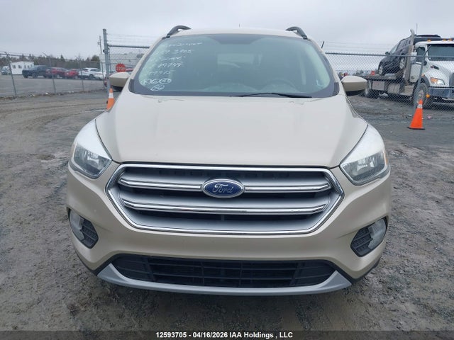 1FMCU9GD8HUE79749 Ford ESCAPE SE
