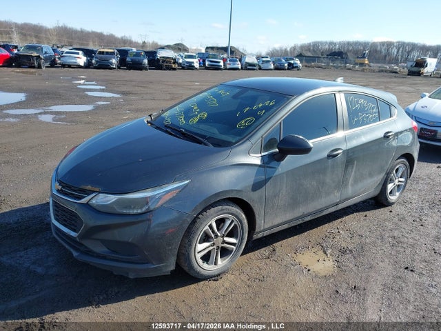 12593717 :رقم المزاد ، 3G1BE6SM6HS537000 vin ، 2017 Chevrolet Cruze مزاد بيع