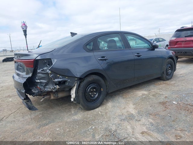 3KPF24AD6PE651695 KIA FORTE LX