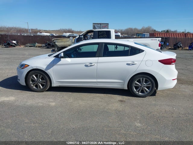 KMHD84LF1HU335995 Hyundai ELANTRA GL