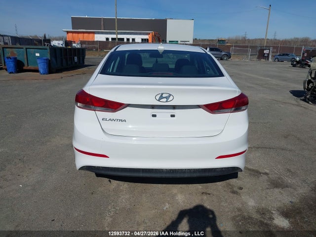 KMHD84LF1HU335995 Hyundai ELANTRA GL