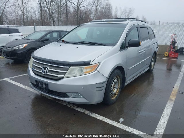 2011 Honda Odyssey Touring მანქანა იყიდება აუქციონზე, vin: 5FNRL5H98BB508641, აუქციონის ნომერი: 12593734