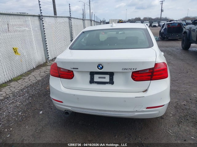 Aukcja sprzedaży 2014 Bmw 320i Xdrive, vin: WBA3C3G54ENS70153, numer aukcji: 12593736