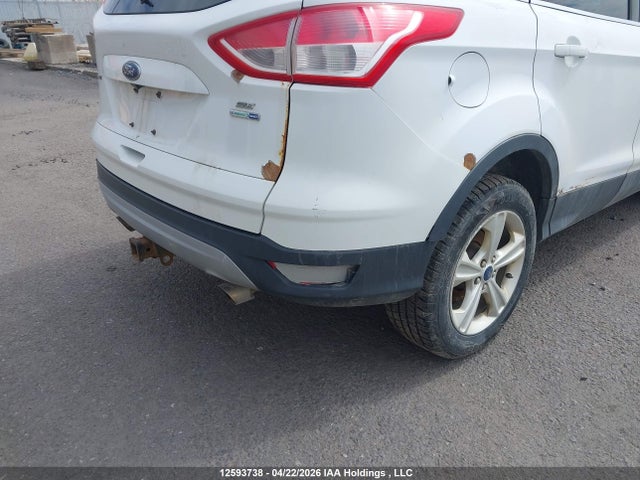 1FMCU9G96GUB09314 Ford ESCAPE SE