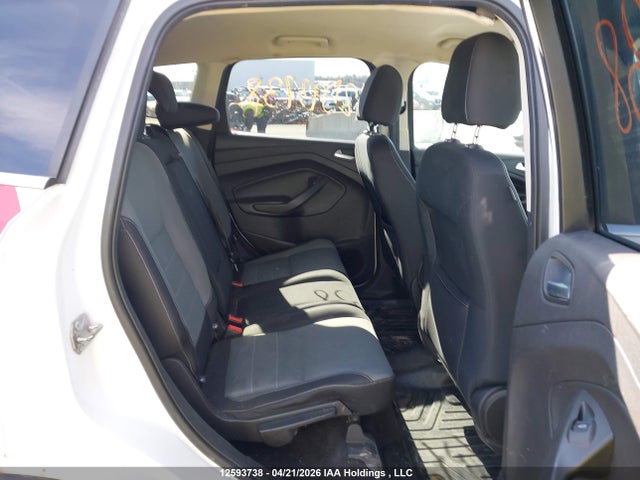 1FMCU9G96GUB09314 Ford ESCAPE SE