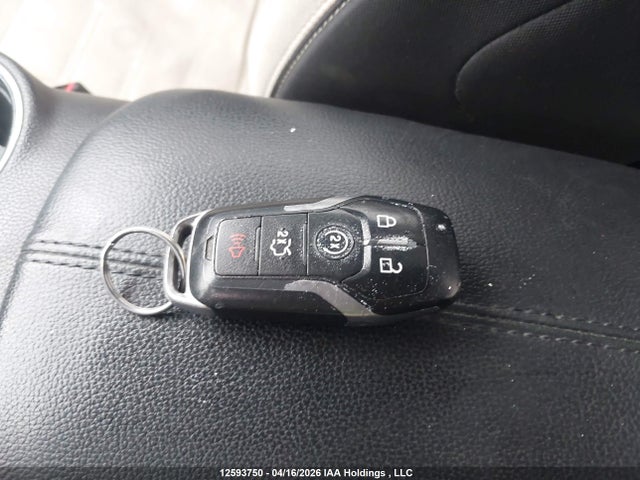 Продажа на аукционе авто 2015 Ford Mustang, vin: 1FA6P8TH7F5324022, номер лота: 12593750
