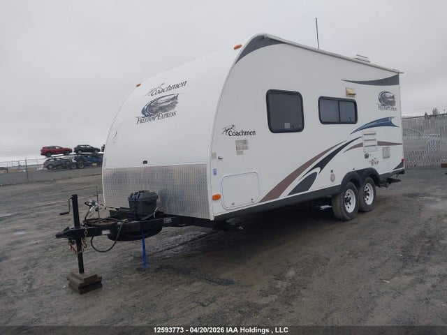 12593773 :رقم المزاد ، 5ZT2FEHB8DA009313 vin ، 2014 Coachmen Freedom Express مزاد بيع